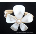 Trendy big flower ladies leather fashion bracelet